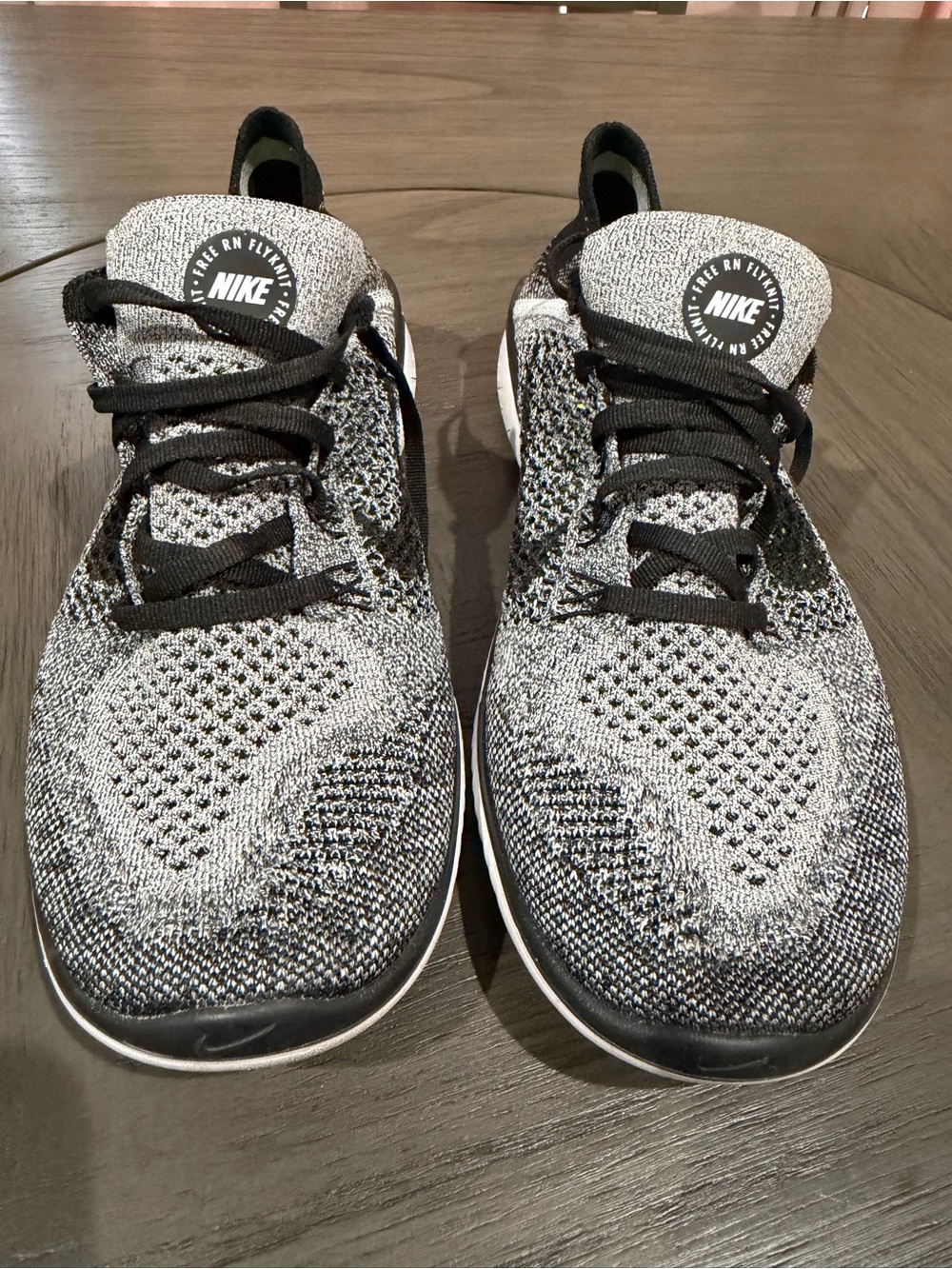 Nike Free RN Flyknit 2018 Oreo Women’s 9.5 Black White Running Shoes 942839-101